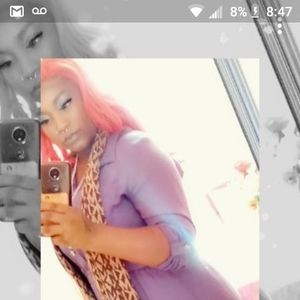 Meet your Posher, Monet